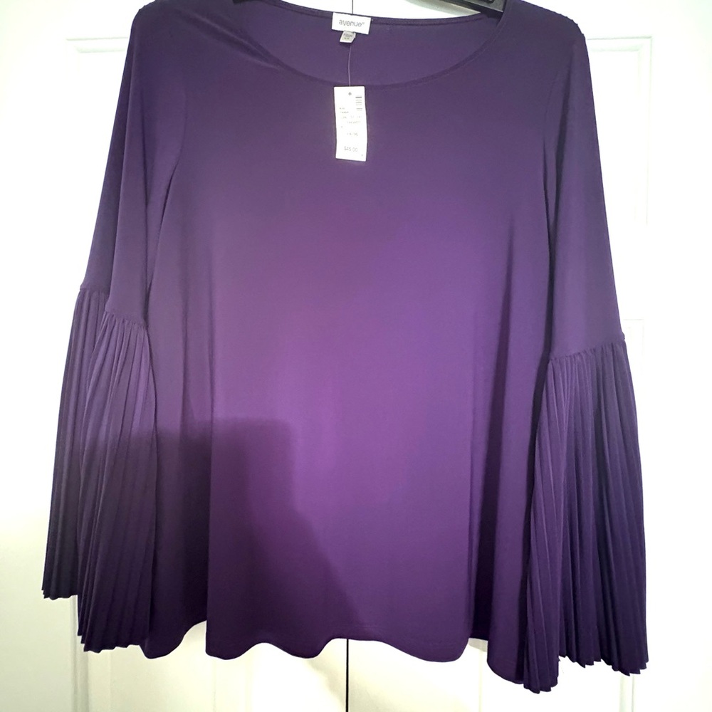 Elegant Purple Women's Top w/flare pleated sleeve 14/16
